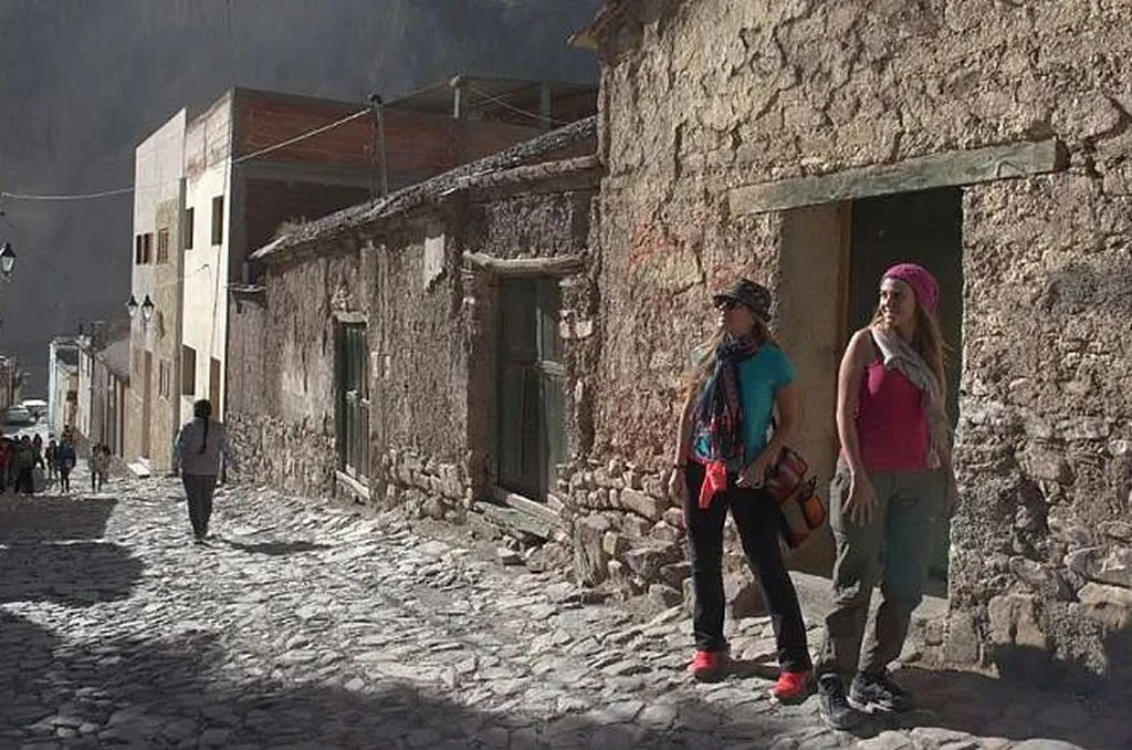 Pueblo de Iruya I Turismo Artesan